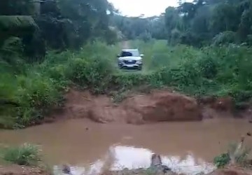 "Mirão da Jatobá", revoltado, grava vídeo cobrando Prefeita; Estrada do Jatobá está interrompida